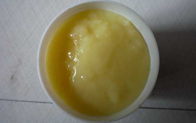 蜂王漿和蜂蜜有什么區別？